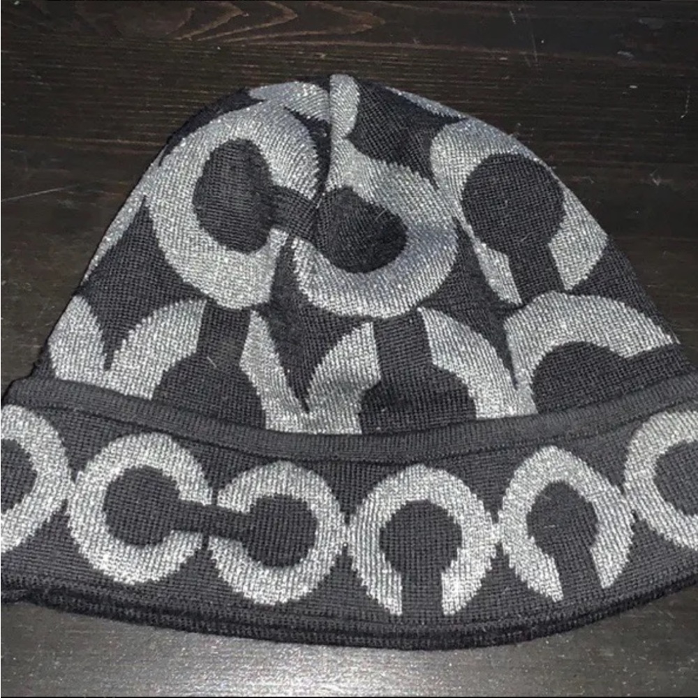 Coach authentic beanie tuque